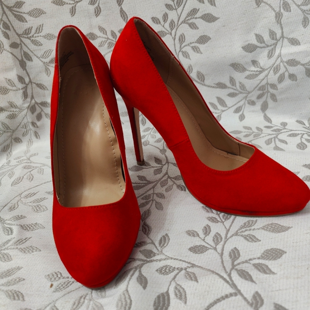Red faux suede high heels